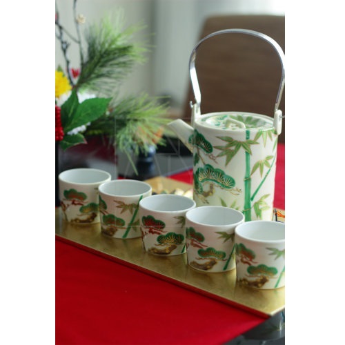 Seasonal Japanese tea and sake ware reflecting artisanal craftsmanship
