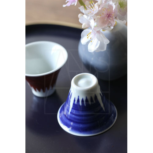 Kyoto hotel concierge gift delivery